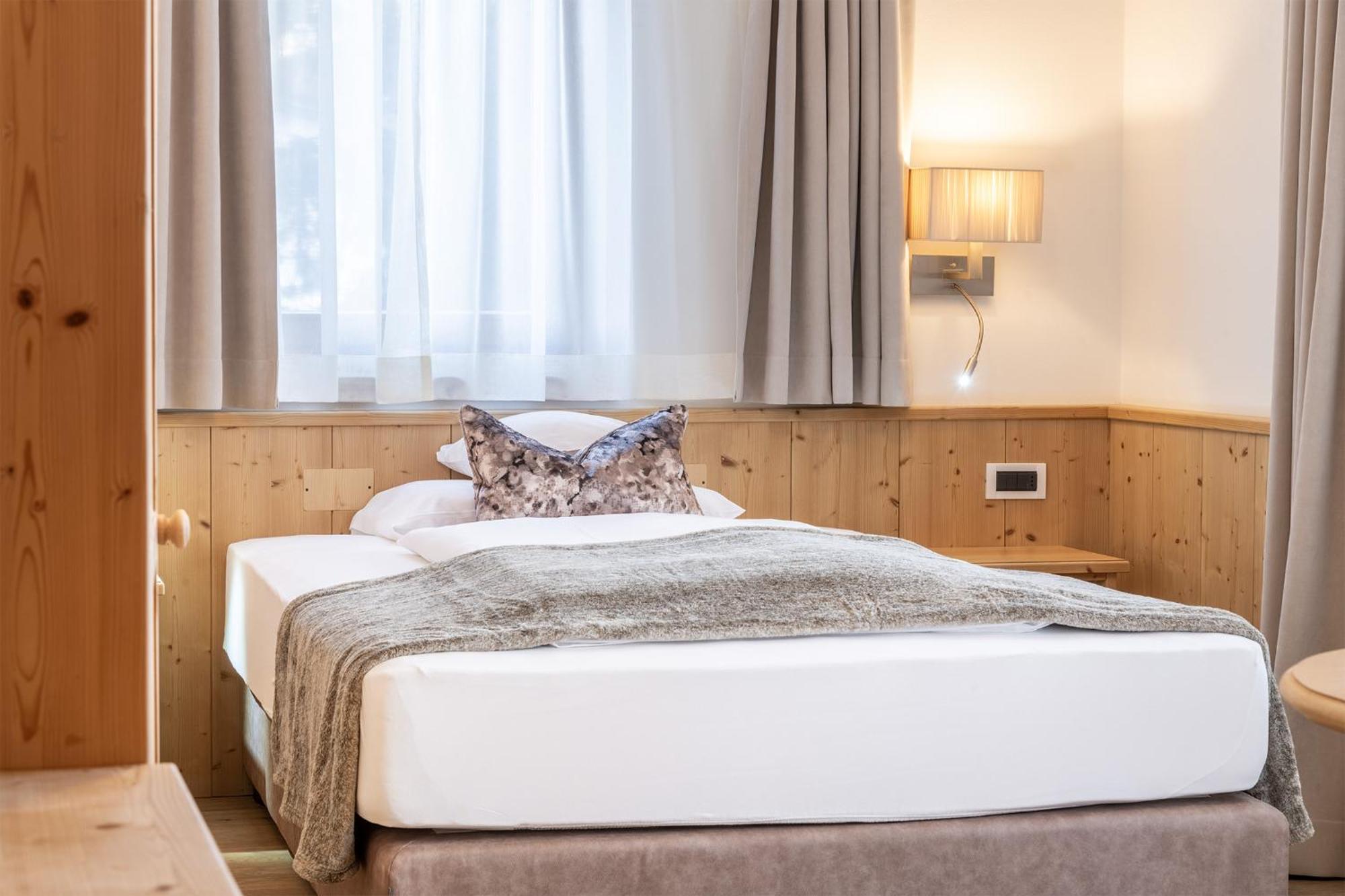 Hotel Arkadia - "Adults Only" Corvara In Badia Esterno foto