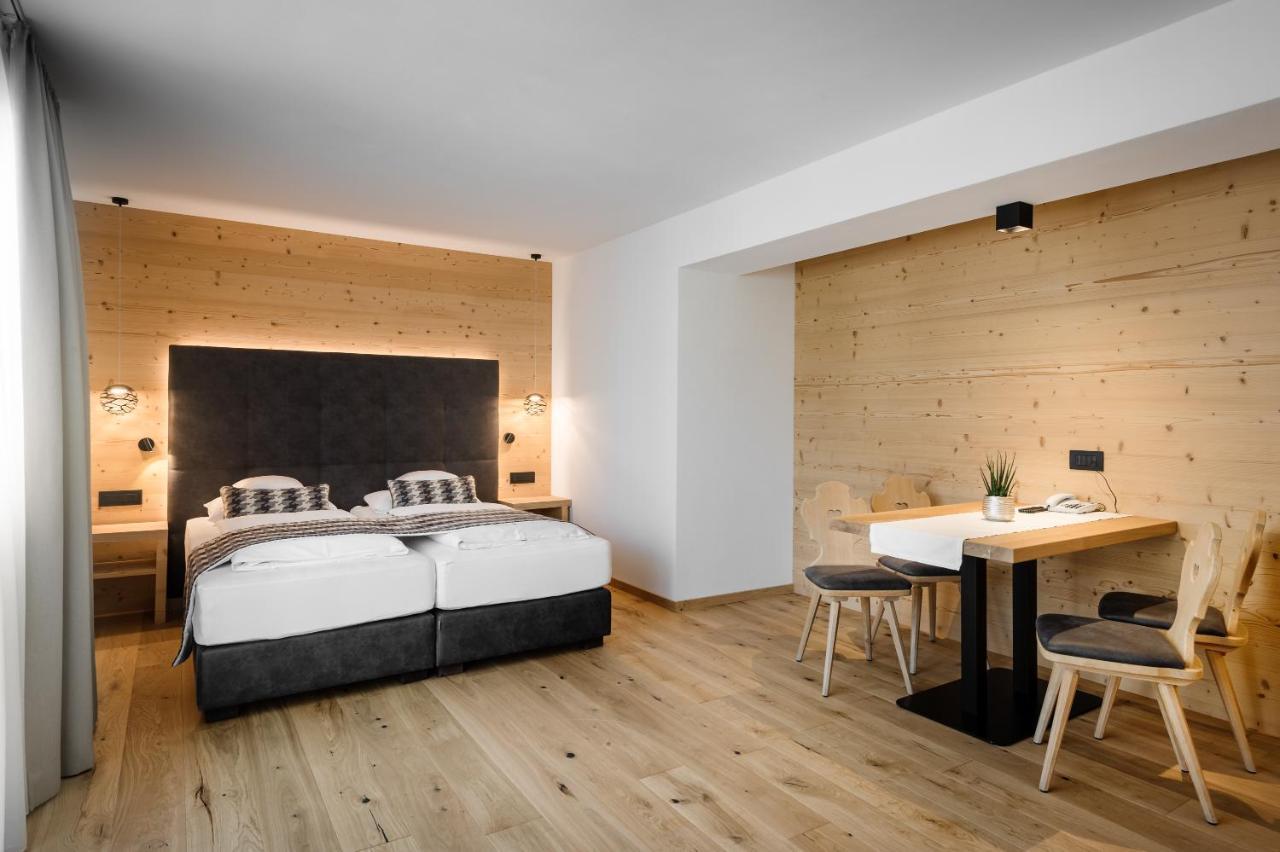 Hotel Arkadia - "Adults Only" Corvara In Badia Esterno foto